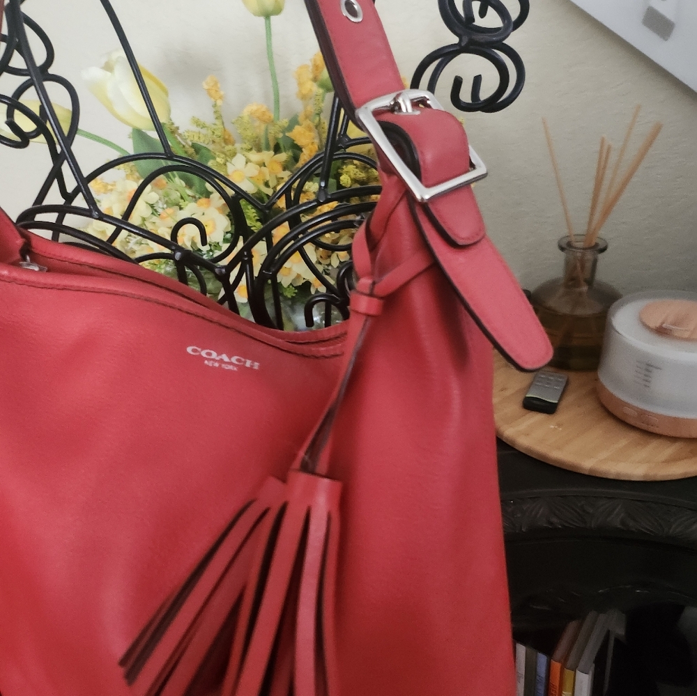 Coach leather shoulder bag - Picture 3 of 9